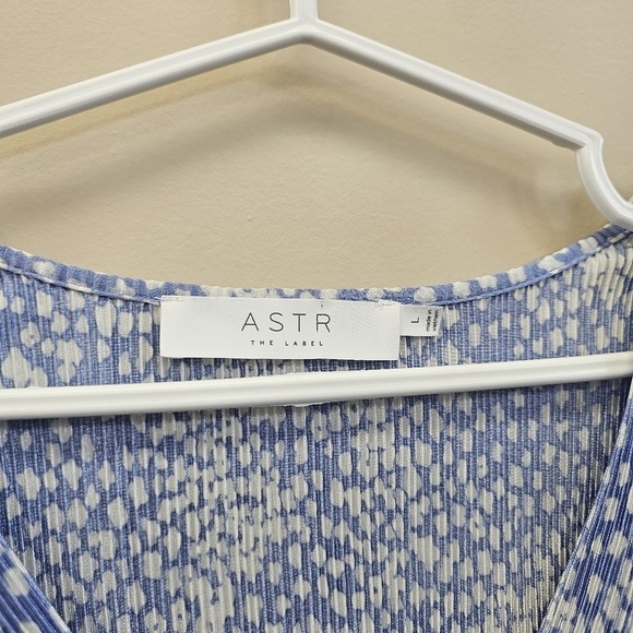 ASTR the Label Short Sleeve Plisse Top - Picture 6 of 11